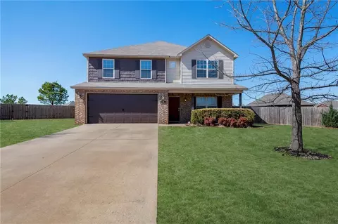 5005 Bay Ct, Rogers, AR 72758