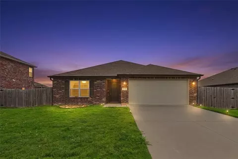 4206 SW Lexington Ave, Bentonville, AR 72713
