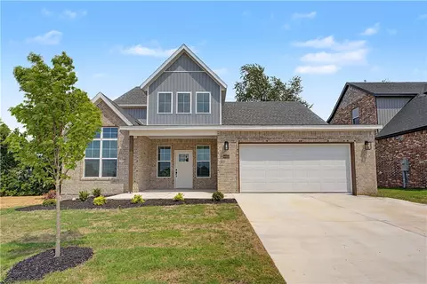 6603 Crabapple St, Bentonville, AR 72713