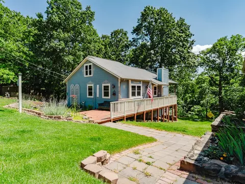 12309 Blueberry Ln, Lowell, AR 72745