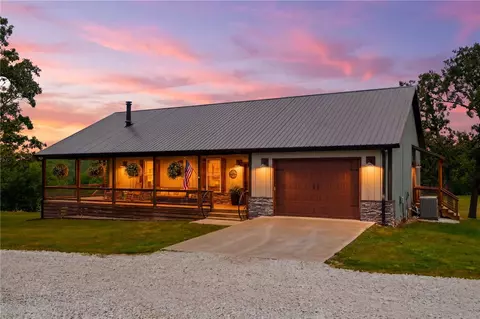 628 Owl Hollow Rd, West Fork, AR 72774