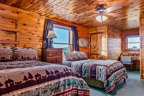 Bedroom - 397 Nc 1754, Compton, AR 72624 photo 5 of 8