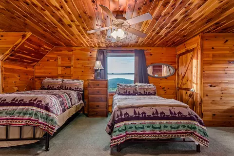 Bedroom - 397 Nc 1754, Compton, AR 72624 photo 1 of 8