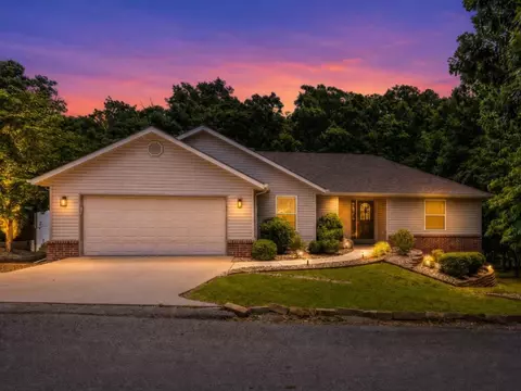 15 Melanie Cir, Bella Vista, AR 72714