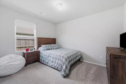 Bedroom - 1730 Greenbank Dr, Centerton, AR 72719 photo 3 of 4