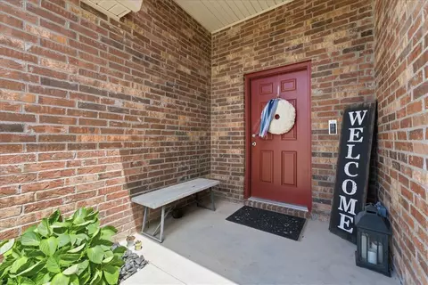 Entry Way - 1730 Greenbank Dr, Centerton, AR 72719 photo 1 of 6