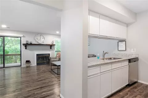 Kitchen - 152 Turnberry Dr #3, Branson, MO 65616 photo 1 of 4