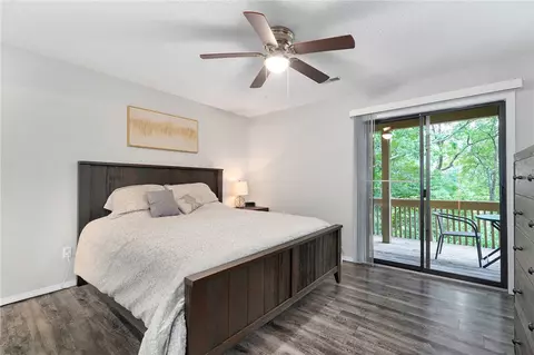 Bedroom - 152 Turnberry Dr #3, Branson, MO 65616 photo 1 of 5