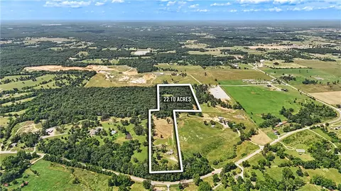 14500 Highway 102, Gravette, AR 72736