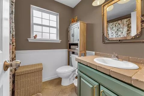 Bath - 771 Sienna Dr, Centerton, AR 72719 photo 4 of 4