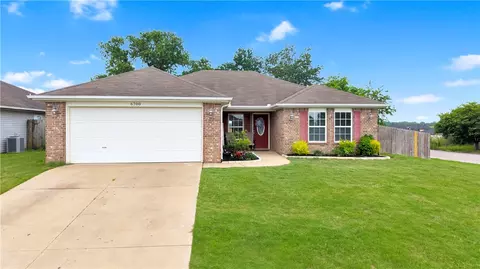 6700 SW Shady Rd, Bentonville, AR 72713