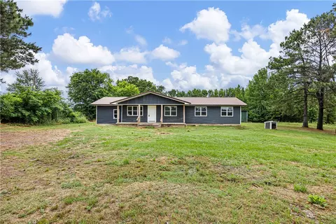 Exterior - 70 Scott Dr, Perry, AR 72125 photo 2 of 5