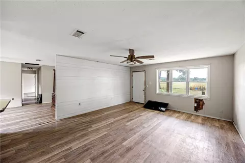 Living - 70 Scott Dr, Perry, AR 72125 photo 3 of 3