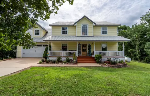 21000 Nicodemus Church Rd, Siloam Springs, AR 72761