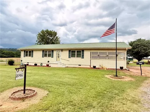 20892 W State Hwy 10, Havana, AR 72842