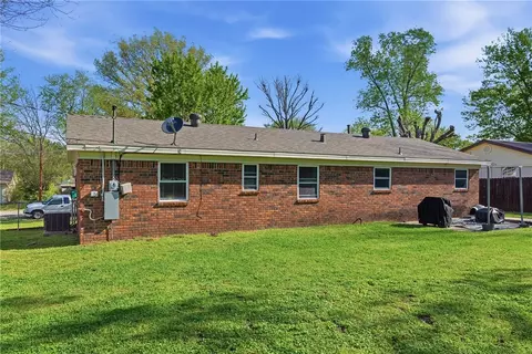 Exterior - 73 Elmwood St, West Fork, AR 72774 photo 5 of 9