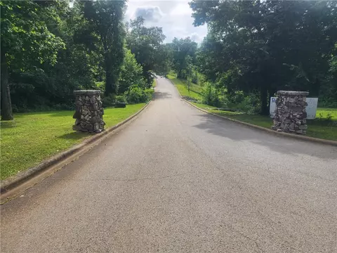 1750 Goff Rd, Harrison, AR 72601