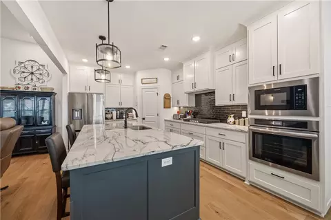 1110 Whistler St, Bentonville, AR 72713