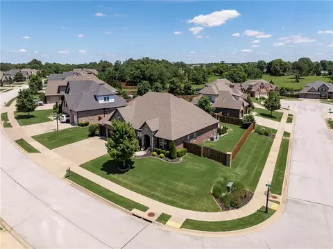 View/Area - 6307 S 49th St, Rogers, AR 72758 photo 4 of 6
