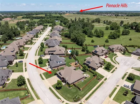 View/Area - 6307 S 49th St, Rogers, AR 72758 photo 2 of 6