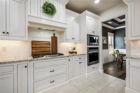 Kitchen - 6307 S 49th St, Rogers, AR 72758 photo 3 of 3