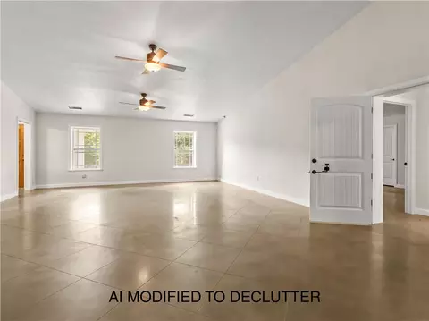 Living - 10310 Sutton Pl, Harrison, AR 72601 photo 1 of 6