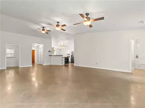 Living - 10310 Sutton Pl, Harrison, AR 72601 photo 3 of 7
