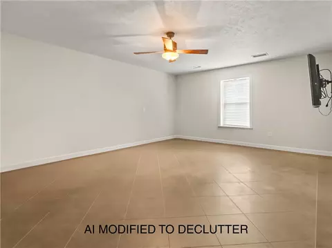 Living - 10310 Sutton Pl, Harrison, AR 72601 photo 6 of 6