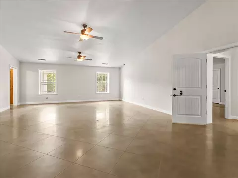 Living - 10310 Sutton Pl, Harrison, AR 72601 photo 1 of 7