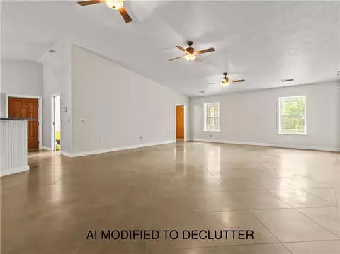 Living - 10310 Sutton Pl, Harrison, AR 72601 photo 2 of 6