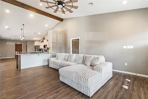 Entry Way - 472899 640 Rd, Watts, OK 74964 photo 1 of 2