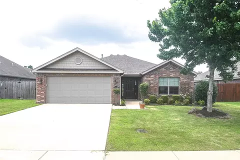 2102 N Wakefield St, Siloam Springs, AR 72761