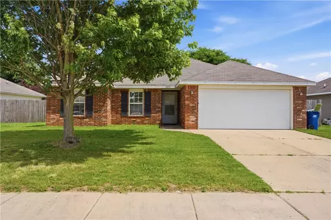 6402 SW High Meadow Blvd, Bentonville, AR 72713