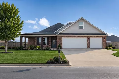 13125 Cunard St, Fayetteville, AR 72704