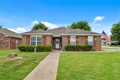3702 Hansom Loop, Bentonville, AR 72712