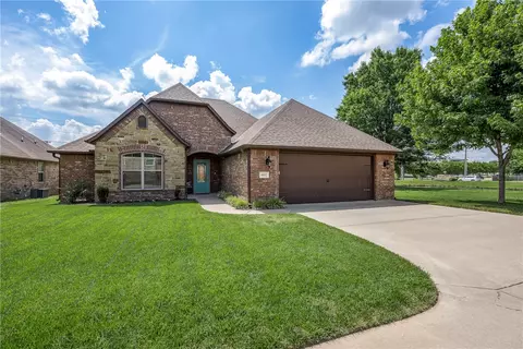 4002 SW Flatrock Cv, Bentonville, AR 72713