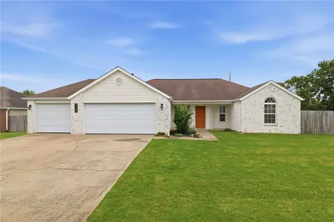 3300 SW Elm Manor Ave, Bentonville, AR 72712
