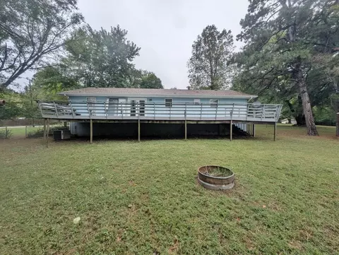 Exterior - 205 Peach St, Harrison, AR 72601 photo 5 of 5