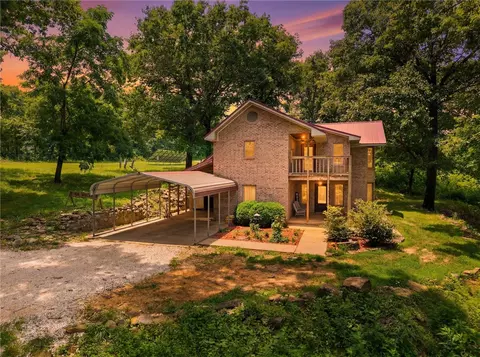 21027 Carter Rd, West Fork, AR 72774
