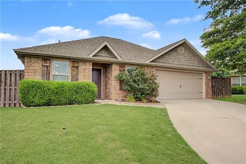 1103 W Berkeley Ave, Rogers, AR 72758