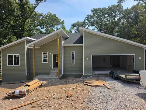 19 Whithorn Dr, Bella Vista, AR 72715