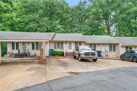 3 Mellor Ct, Bella Vista, AR 72715