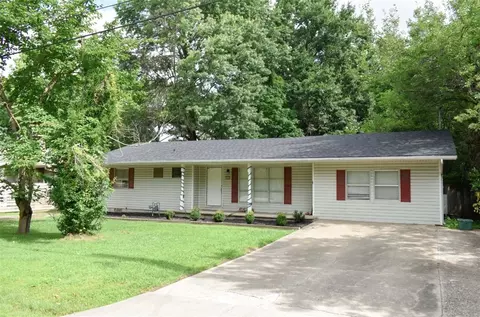 1818-1837 W Ora Dr, Fayetteville, AR 72701