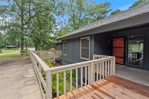 3 Britten Cir, Bella Vista, AR 72715