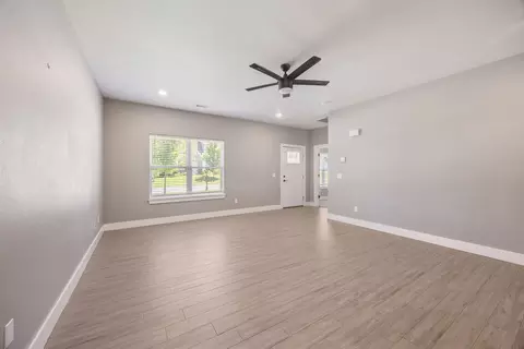 334 W Kinniburgh Dr, Farmington, AR 72730