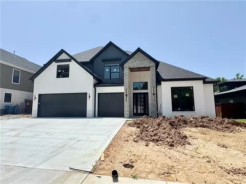 103 NW Trail Ridge Rd, Bentonville, AR 72712