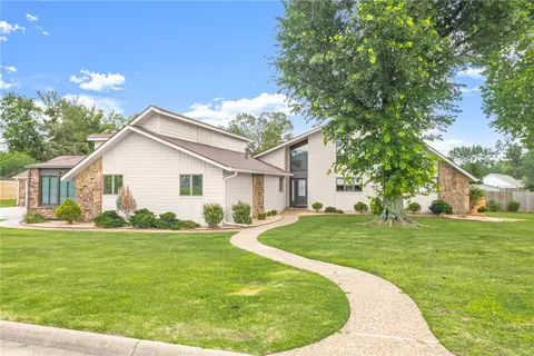 4603 W Centre Ct, Rogers, AR 72758
