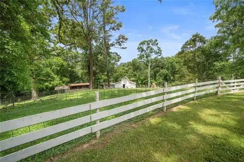 507 E Walnut St, Rogers, AR 72756