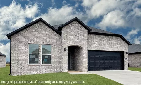 1041 Thornwood Pl, Bentonville, AR 72713