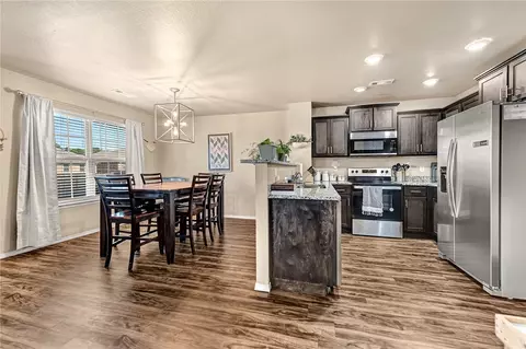 1025 Rachel St, Gentry, AR 72734